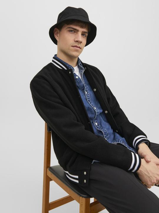 Produktbild Jack & Jones Zac (L)