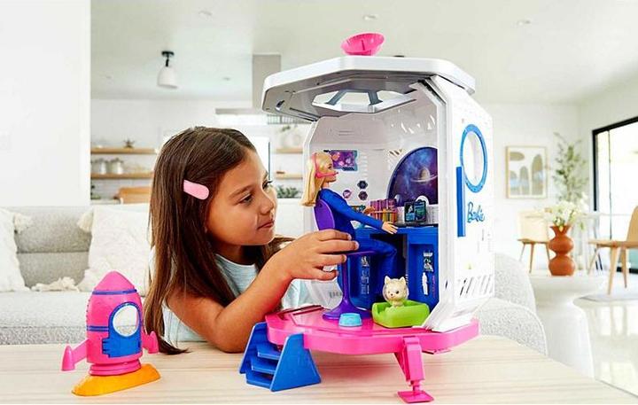 Actual product image Barbie Space adventure space station playset