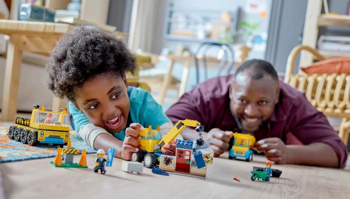 Actual product image LEGO Construction vehicles and crane with wrecking ball (60391, LEGO City)