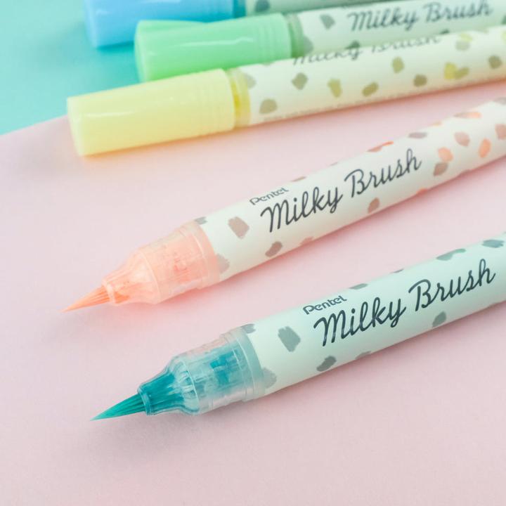Actual product image Pentel Brush Pen Milky Brush Blue (Blue, Light blue, 1 x)
