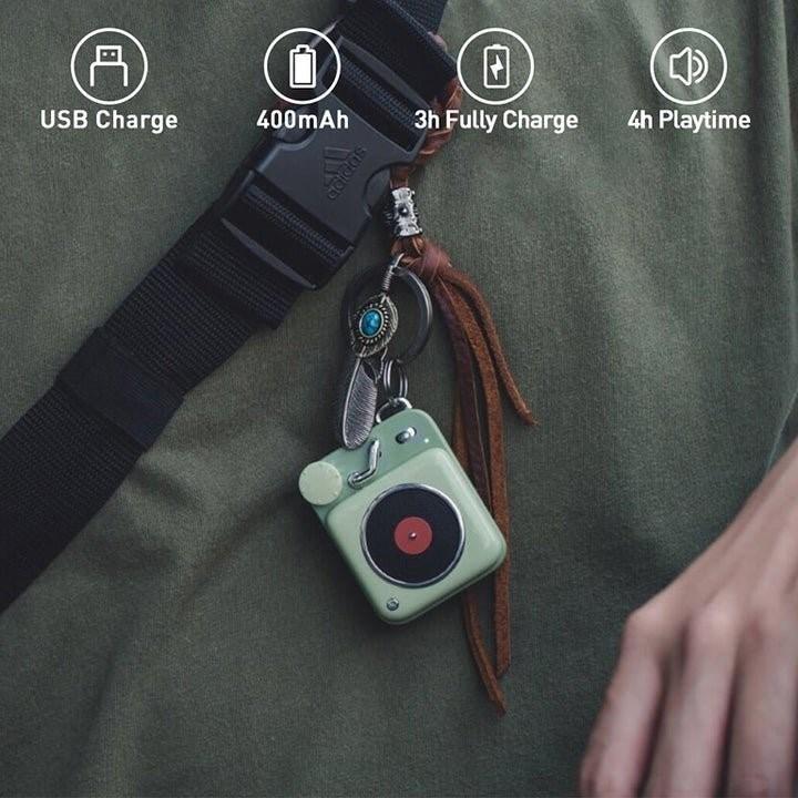 Actual product image Muzen Button - green (7 h)