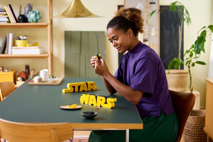 Produktbild LEGO Star Wars™ Logo aus Steinen (75407, LEGO DC)