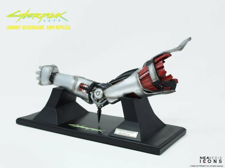 Actual product image Neamedia Cyberpunk 2077: Johnny Silverhand Arm Replica