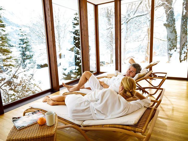 Actual product image Smartbox Séjour romantique de 2 nuits dans les Alpes avec accès au spa et prosecco (2 pers.)