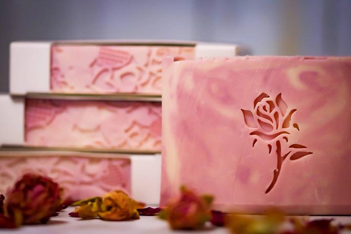 Produktbild Vivi Soaps Valentine - Rosenseife (Hartseife)