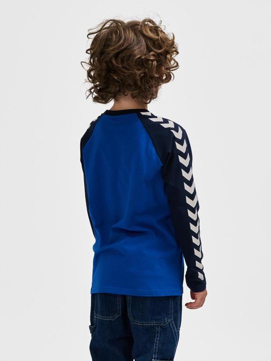 Actual product image hummel hmlBOYS T-SHIRT L/S (104)
