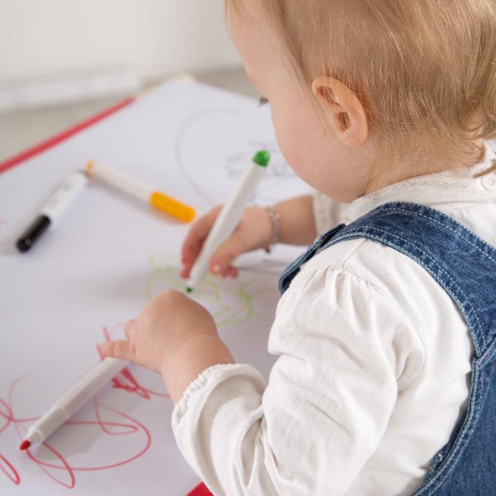 Produktbild Roba Maltisch und Hocker mit Papierrolle (Kindertisch)