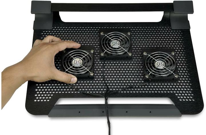 Actual product image Cooler Master Notepal U3 Plus