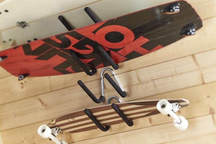 Produktbild Mottez Haken für Surf- und Skateboards verzinkt mit Schaumstoff
