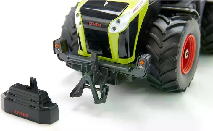 Produktbild Siku Class Xerion 5000 TracVC Jubiläumsmodell