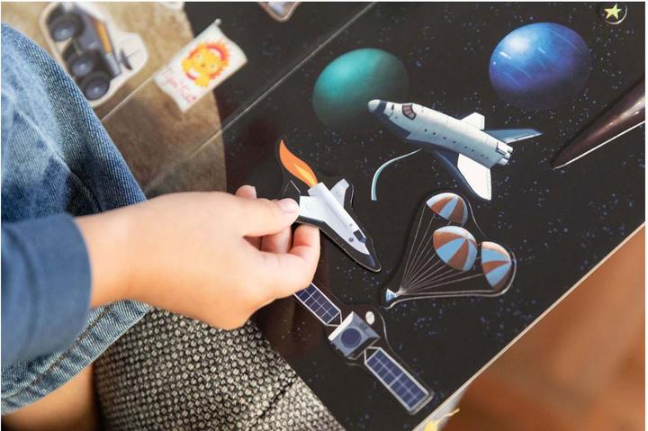 Produktbild Selecta Spielzeug Magna Carry – Space Explorer Magnetbuch