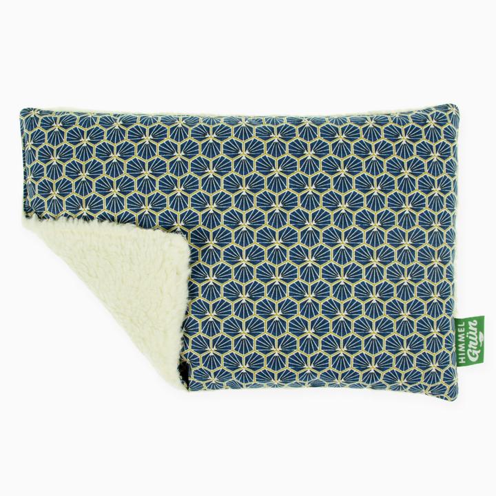 Actual product image Himmelgrün Grape seed cushion Bluestyle (30 x 20 cm)