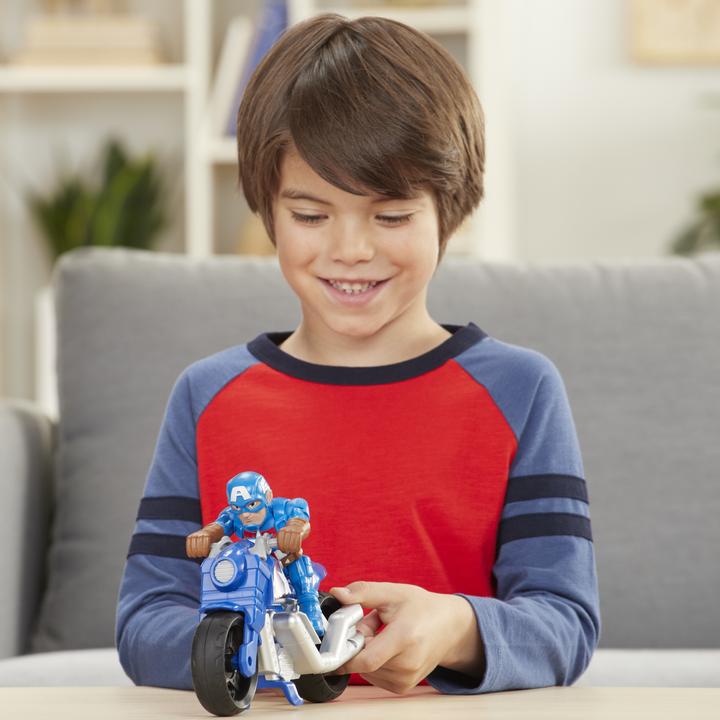 Produktbild Hasbro Spielfigur und Motorrad Set