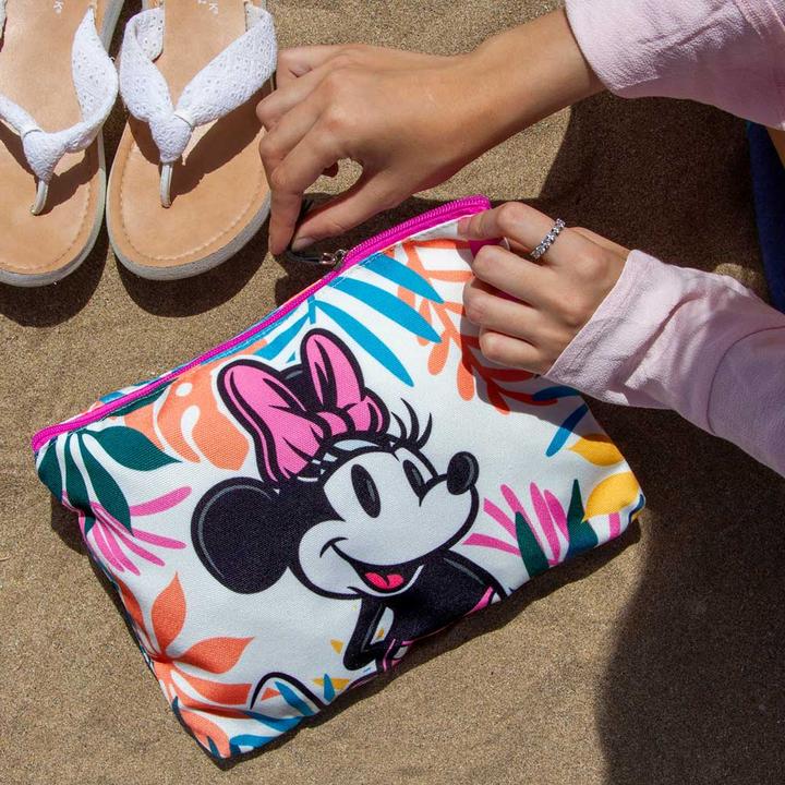 Produktbild Karactermania Soleil Toiletry Bag Island
