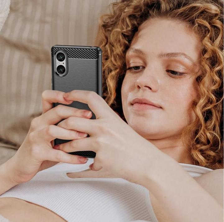 Actual product image Screenguard Sony Xperia 5 V Cover Carbon Brushed Soft TPU (Sony Xperia 5 V)