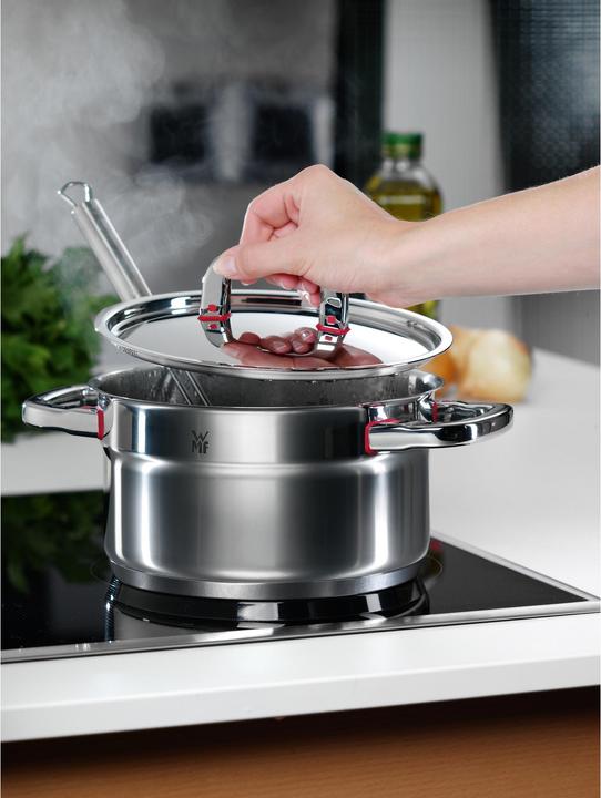 Image du produit WMF Casserole Casserole à induction 20cm Casserole 3,3l Couvercle PremiumOne Acier inoxydable (20 cm, Casserole, Acier inoxydable)