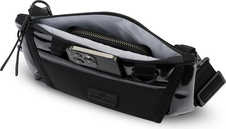Actual product image Johnny Urban Umhängetasche Avery