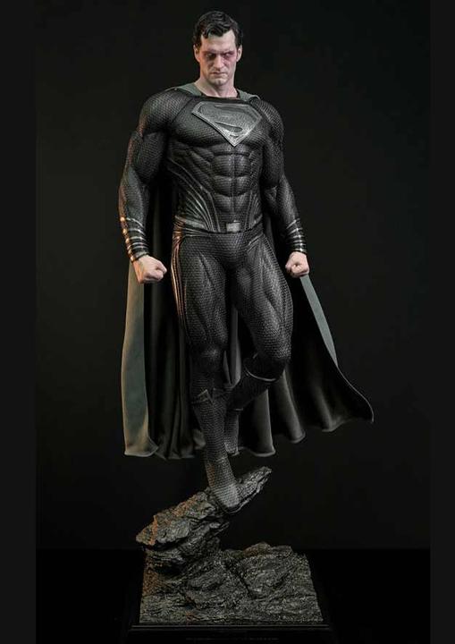Actual product image JND Studios DC Comics - Justice League "Snyder Superman with Bust" 1/3 Statue