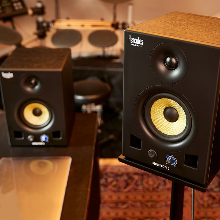 Actual product image Hercules DJ Monitor 5 (Active, Pair, 2x 80 W)