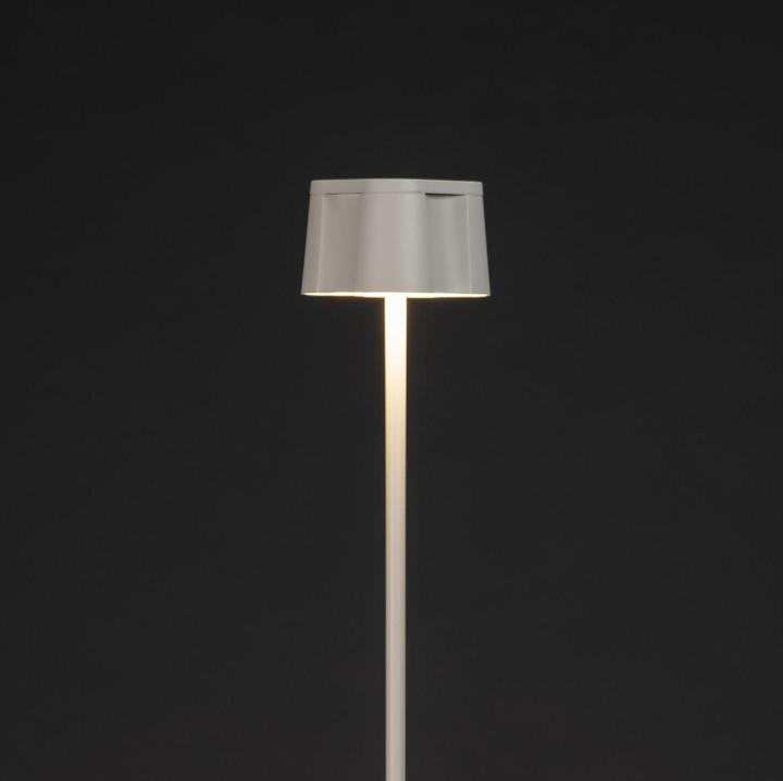 Actual product image Konstsmide Nice USB floor lamp, 2700 / 3000 K, 3 (140 lm)