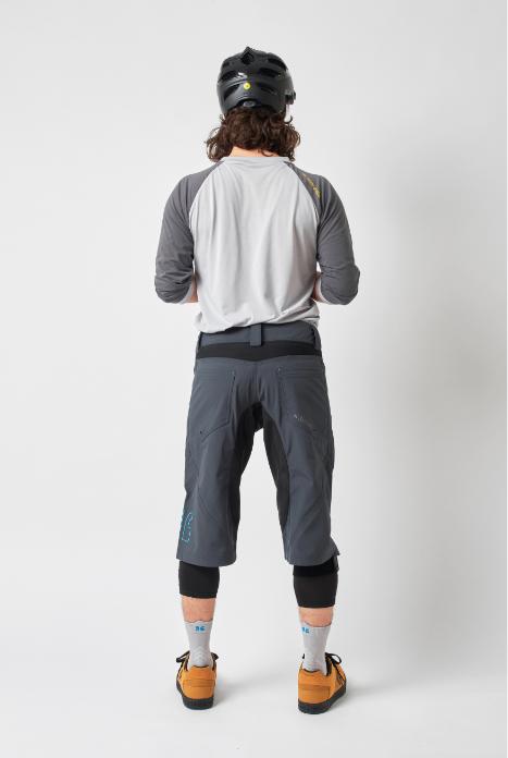 Produktbild dirtlej Trailscout Shorts Waterproof, blau/lime, M (M)