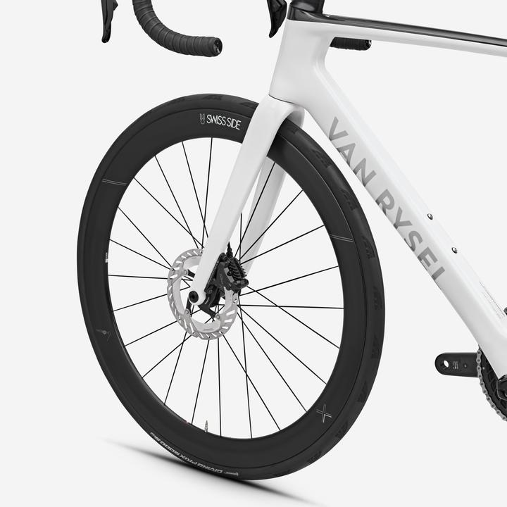 Actual product image Van rysel Road bike 12 speed Powermeter RCR Pro Shimano 105 DI2 white