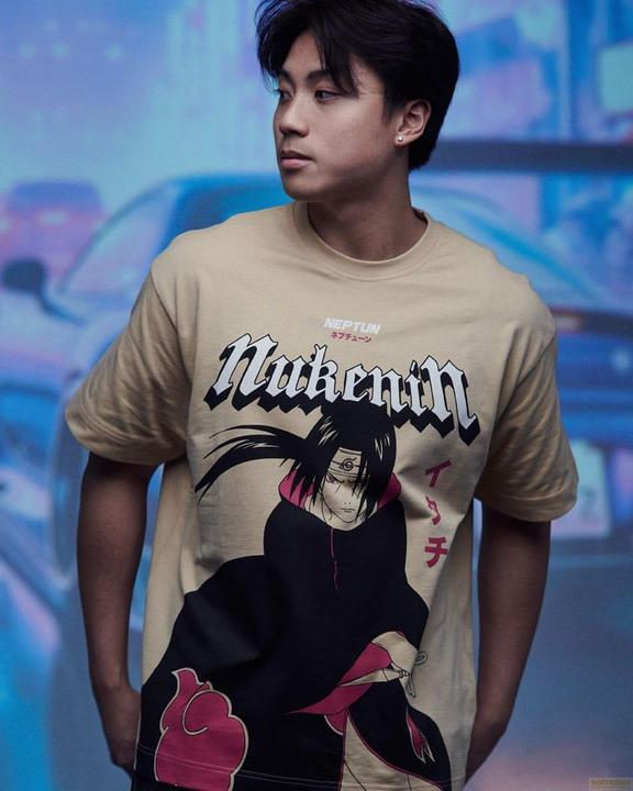 Image du produit Naruto Shippuden T-shirt graphique Sasuke (S) (S)