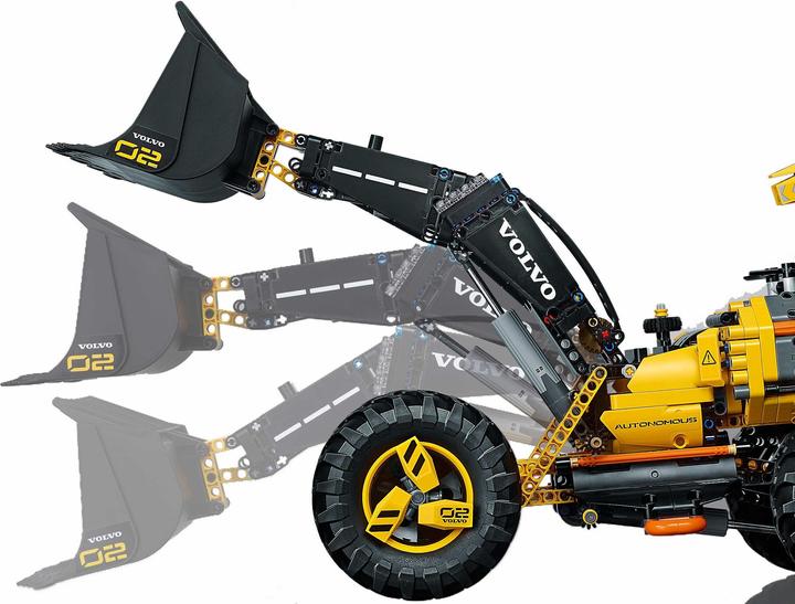 Actual product image LEGO Volvo Concept Wheel Loader ZEUX (42081, LEGO Technic)