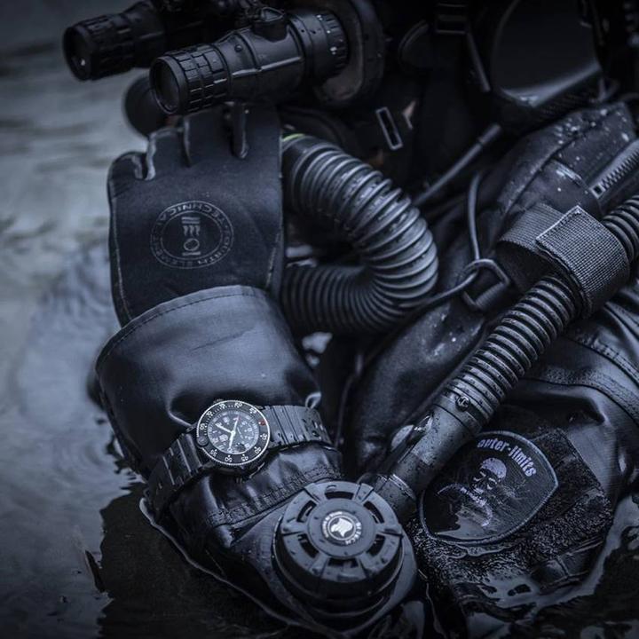 Produktbild Luminox Navy Seal Original Heritage 3000h (Taucheruhr, 43 mm)