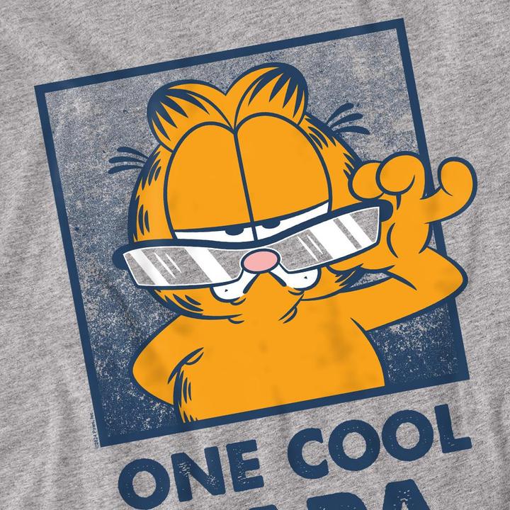 Actual product image Garfield Unisex Adult One Cool Papa Fathers Day T-Shirt (XL)