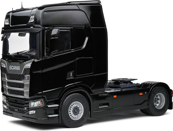 Actual product image Solido 1:24 Volvo Globetr.black