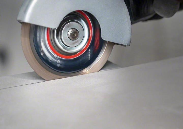 Produktbild Bosch Professional Zubehör EXPERT HardCeramic Diamanttrennscheiben, 125 x 22,23 x 1,4 x 10 mm