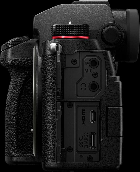 Actual product image Panasonic Lumix S5 (24.20 Mpx, Full frame)