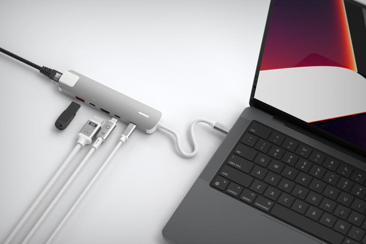 Produktbild LINQ Connects 6in1 PRO USB-C Multiport Hub 140W (USB-C, 6 Ports)