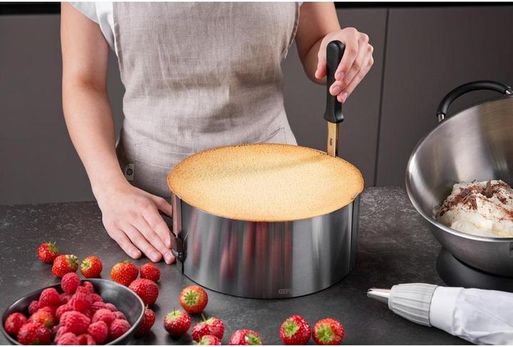 Actual product image GEFU Tondo' cake ring knife