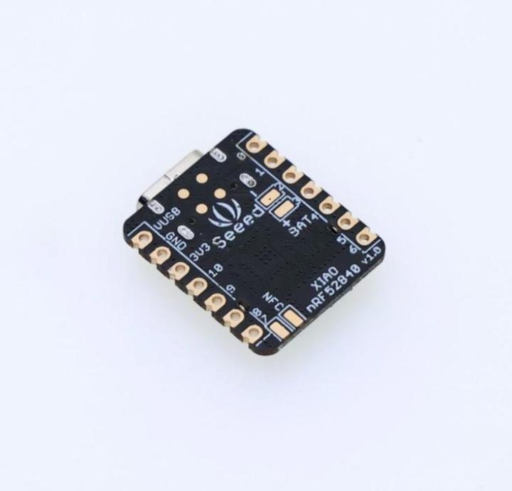Actual product image Seeed Studio XIAO nRF52840