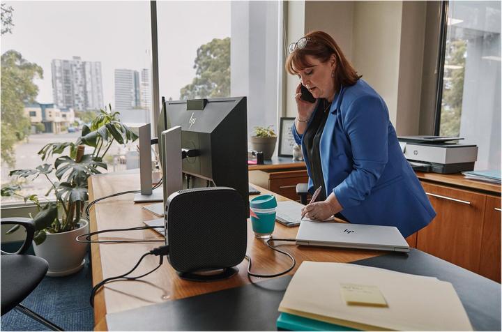 Actual product image HP Elite mt645 G7 Mobile Thin Client AMD Ryzen 3 5425U 35.56cm 14inch FHD AG 8GB DDR4 256GB/SSD Thin (14", AMD Ryzen 3 5425U, 8 GB, 256 GB, DE)