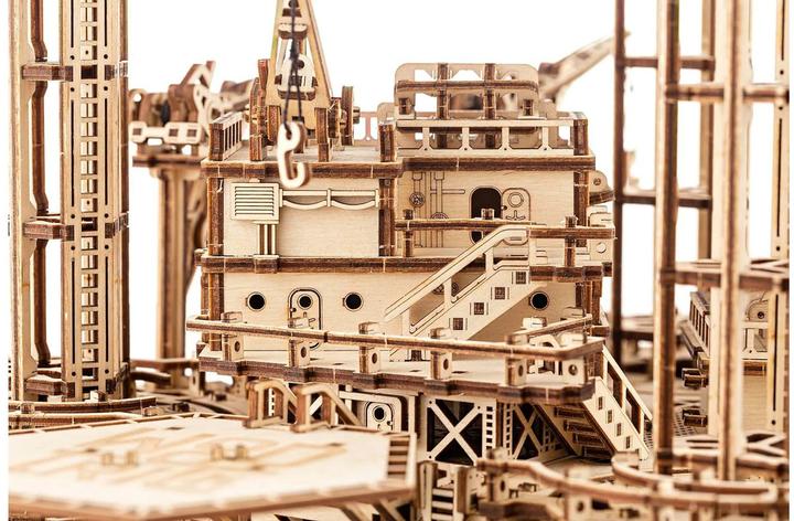 Actual product image Wood Trick Oil rig kit