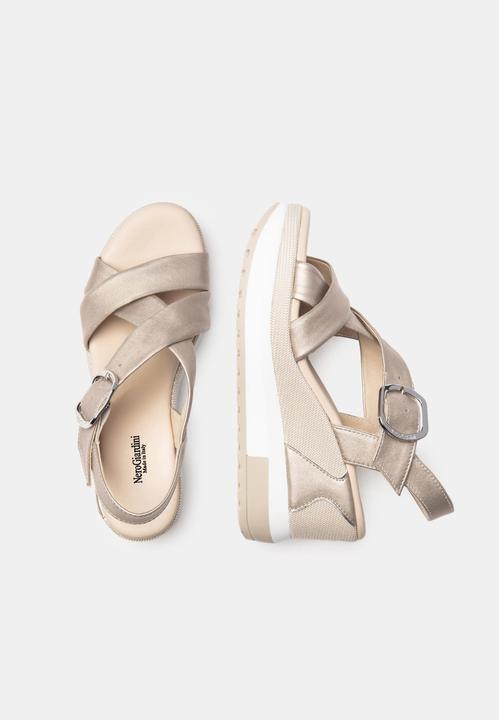 Actual product image Nero Giardini Sandalen (41)