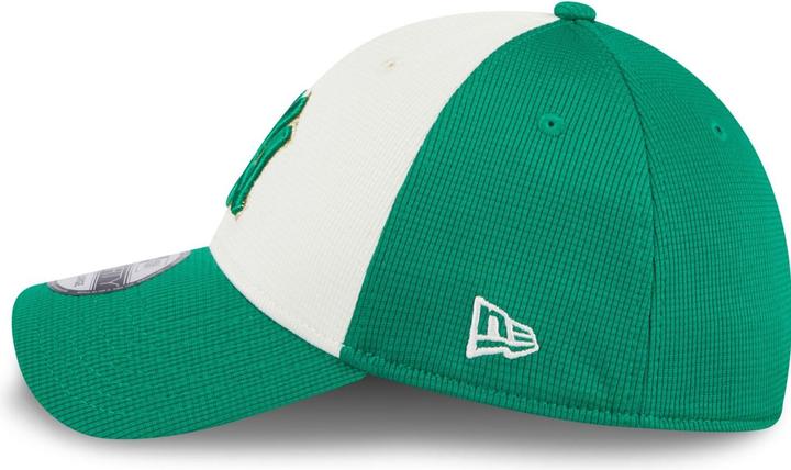 Actual product image New Era 39Thirty Cap - Saint Patrick's Day New York Yankees - (S/M)
