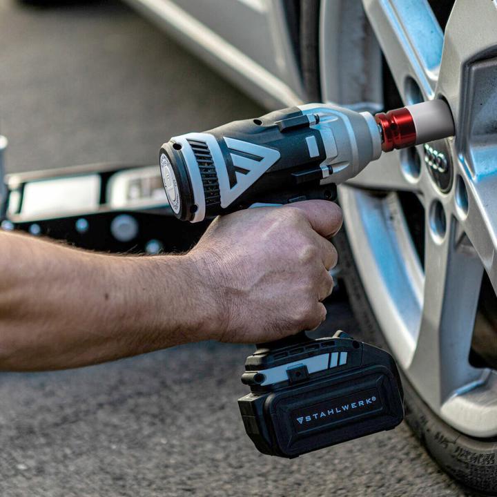 Produktbild Stahlwerk Reifenwechsel Set Wagenheber Drehschlagschrauber Drehmomentschlüssel