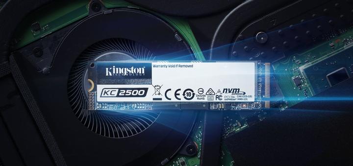 Actual product image Kingston KC2500 NVMe (1000 GB, M.2 2280)