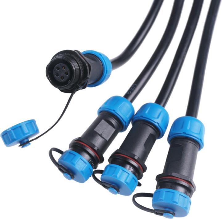 Actual product image Seeed Studio Sensecap RS485 Modbus 1to4 splitter IP68