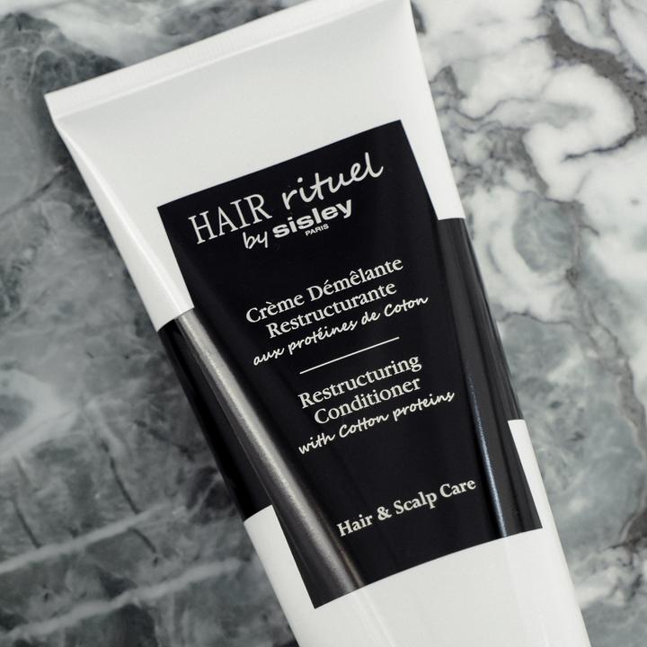 Image du produit Hair Rituel by Sisley Crème Démêlante Restructurante (200 ml)