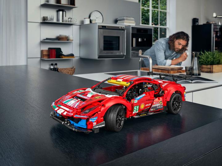 Produktbild LEGO Ferrari 488 GTE (42125, LEGO Technic)