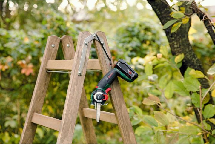 Produktbild Bosch Home & Garden AdvancedCut 18