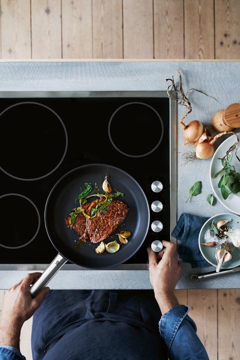 Actual product image WMF Steak Profi (24.24 cm, Frying pan, Aluminium)
