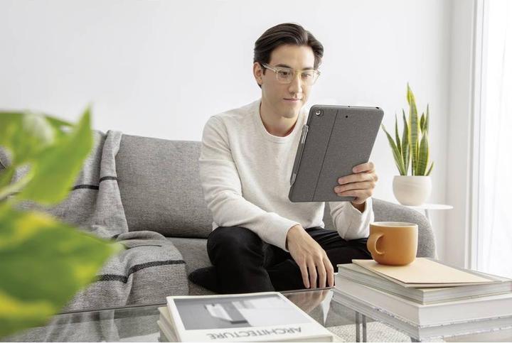Produktbild Logitech Combo Touch (DE, iPad 2019 (7. Gen), iPad 2020 (8. Gen), iPad 2021 (9. Gen))