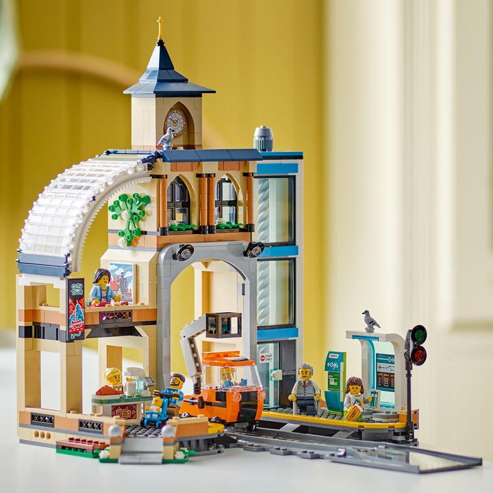 Productafbeelding LEGO Hauptbahnhof (60469, LEGO Stad)