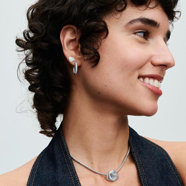 Produktbild Pandora Ohrstecker Weisse Rose (Sterlingsilber, künstliches Perlmutt, Bioresin)